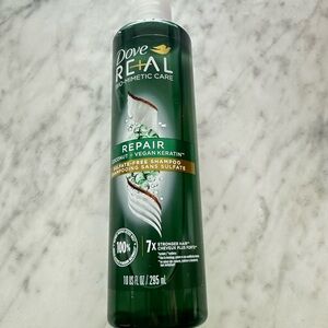 Dove Real Bio-Mimetic Care Repair Shampoo - per bottle